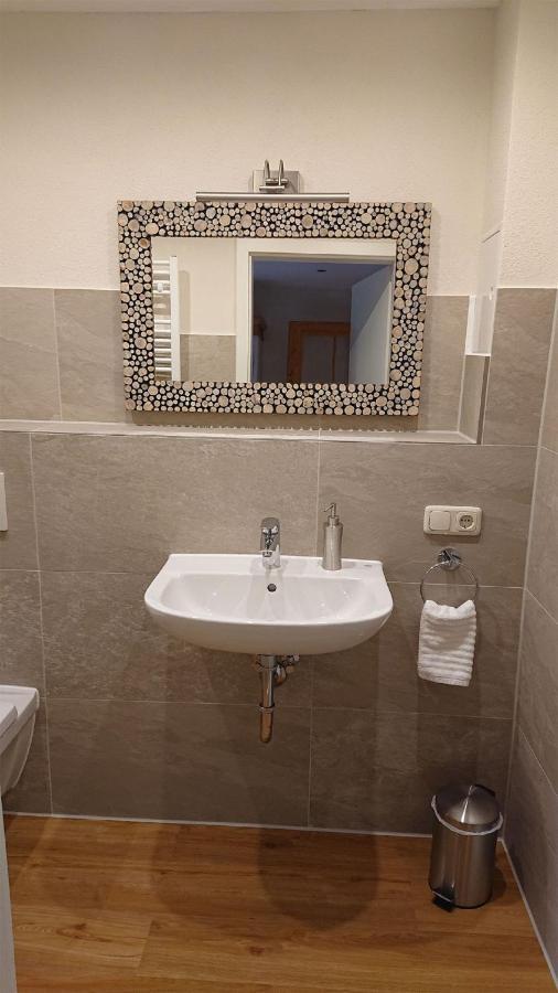 Gemuetliche Ferienwohnung Am Ortsrand Kreuzwertheim Экстерьер фото
