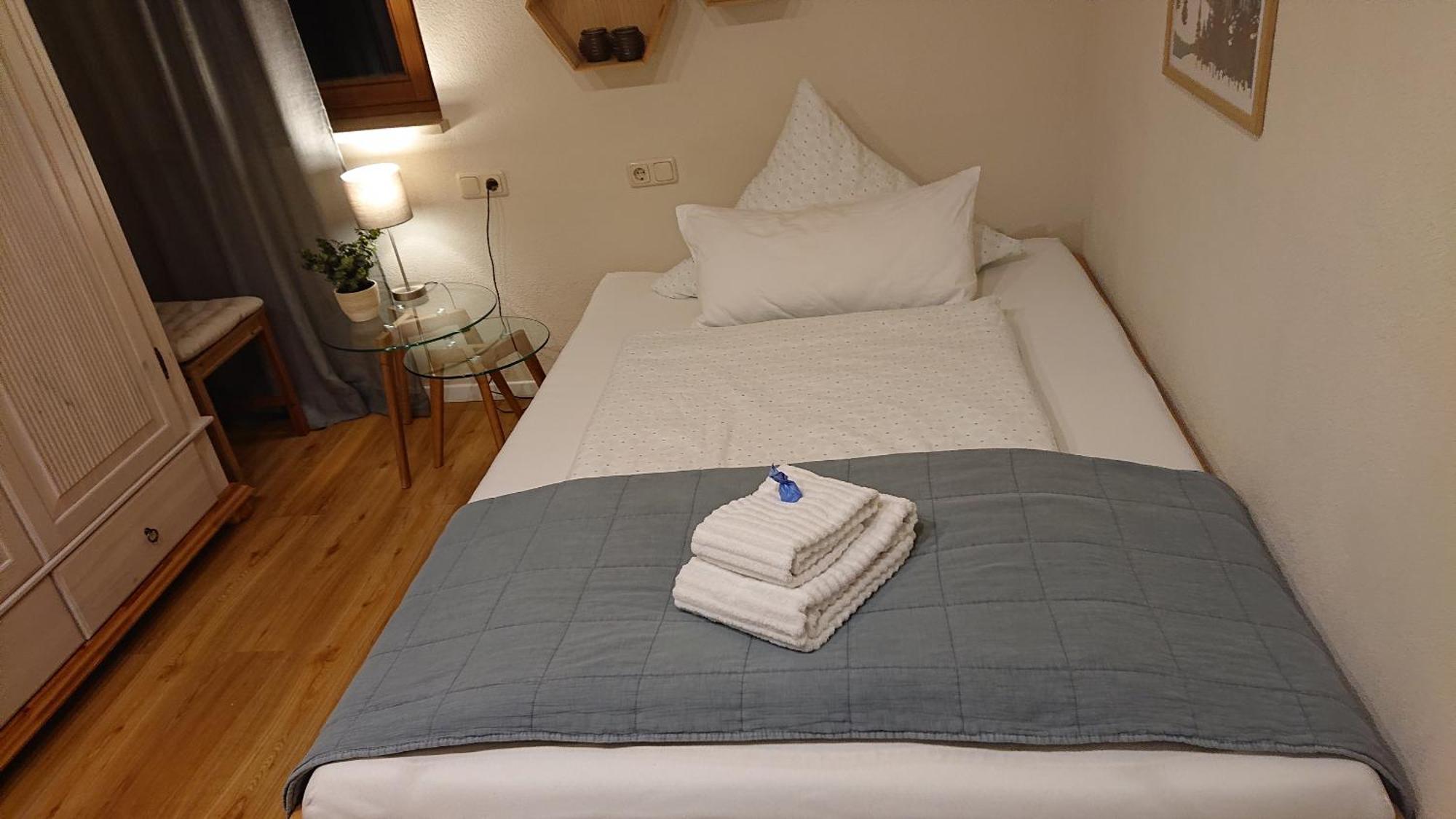 Gemuetliche Ferienwohnung Am Ortsrand Kreuzwertheim Экстерьер фото